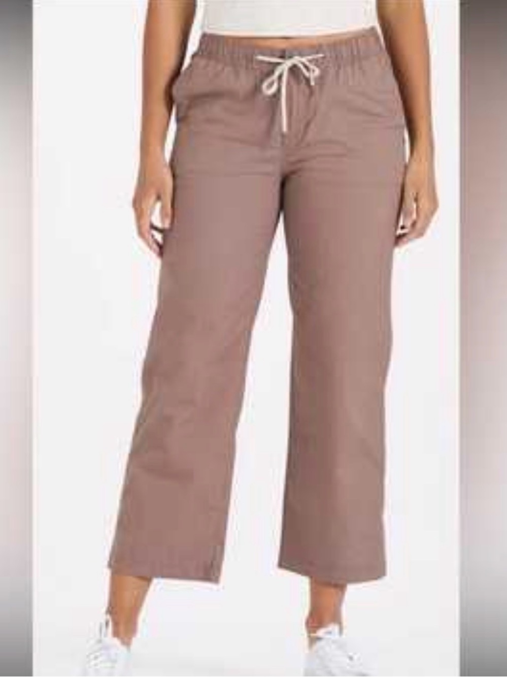 Vuori Ripstop Wide Leg Pant in Light Taupe